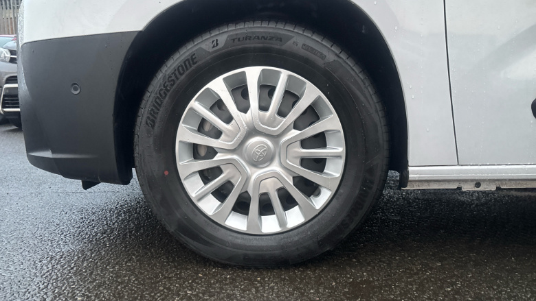 Toyota Proace City L2 Electric Icon Van 50kWh Auto